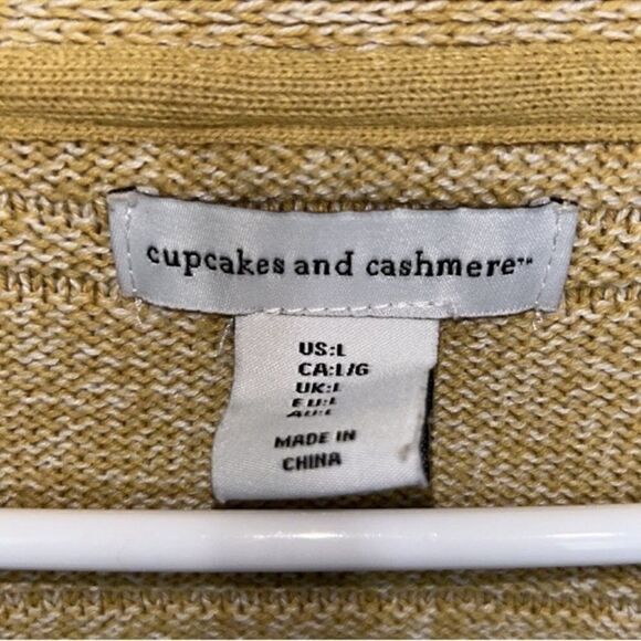 Cupcakes & Cashmere Tan Button Down
Cardigan(Size Large) - Picture 8 of 9